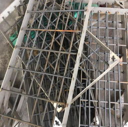 堅固守護，細節盡顯 耀恒定制不銹鋼復合井蓋與一體保溫板的卓越品質